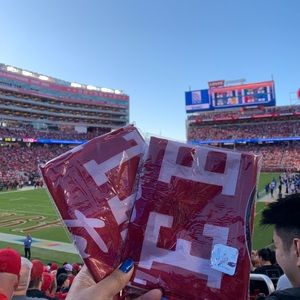 New San Francisco 49er’s Banner and Dog Tag Necklace